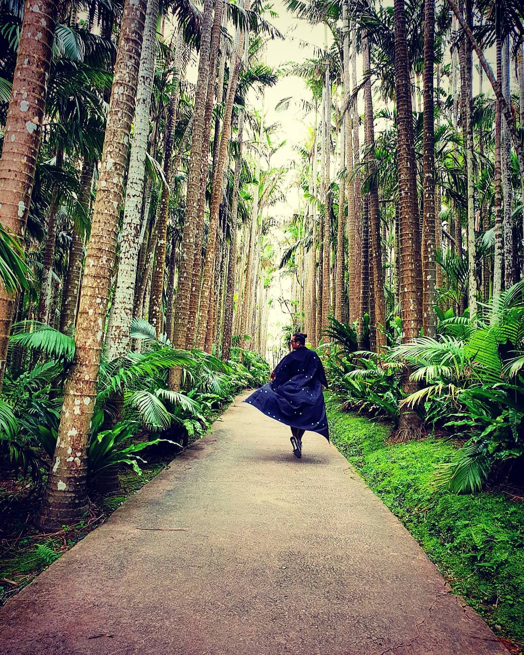 Customer wearing Sumo Vintage